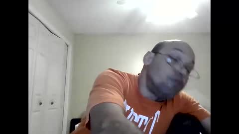 Snapshot of latinoinfla chatting on December 2024 09:19:02 PM latinoinfla online show from December 2024 09:19:02 PM