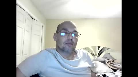 Snapshot of latinoinfla chatting on December 2024 04:16:02 AM latinoinfla online show from December 2024 04:16:02 AM