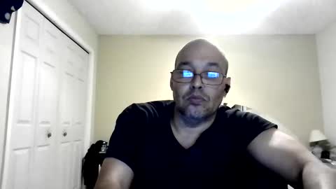 latinoinfla online show from May 2026 01:03:01 AM