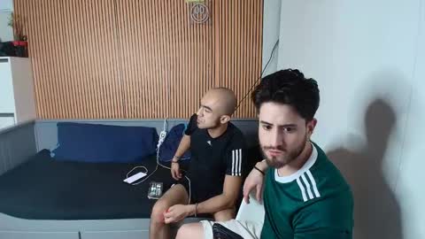 Snapshot of latinos_schengen_gay chatting on March 2026 05:10:02 AM LATINOS online show from March 2026 05:10:02 AM