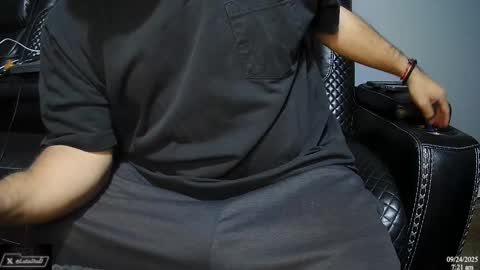 Snapshot of latinstud7 chatting on September 2025 12:19:01 PM Nico online show from September 2025 12:19:01 PM