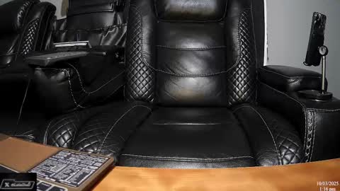 Snapshot of latinstud7 chatting on October 2025 06:16:02 PM Nico online show from October 2025 06:16:02 PM