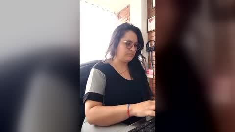 Julieta online show from July 2026 06:55:01 PM