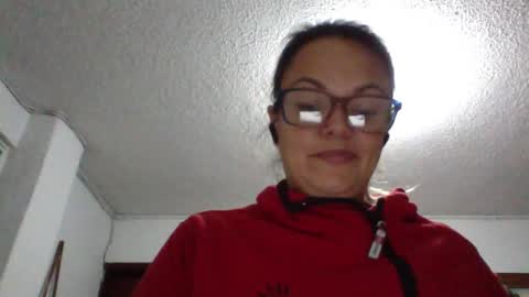 Snapshot of lau16310 chatting on January 2026 12:03:01 AM Laura online show from January 2026 12:03:01 AM