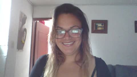 Snapshot of lau16310 chatting on February 2026 03:29:02 PM Laura online show from February 2026 03:29:02 PM