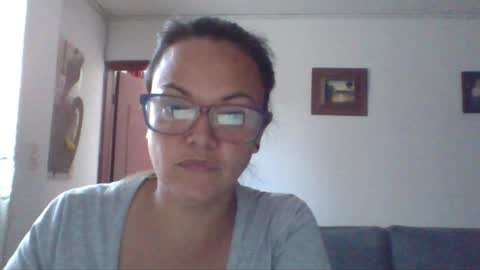 Snapshot of lau16310 chatting on February 2026 04:29:01 PM Laura online show from February 2026 04:29:01 PM