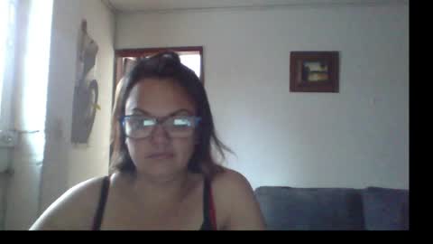 Laura online show from May 2026 01:39:01 PM