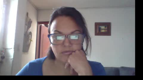 Laura online show from May 2026 02:13:01 PM