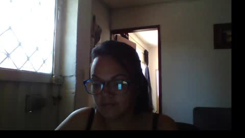 Laura online show from June 2026 06:42:01 PM