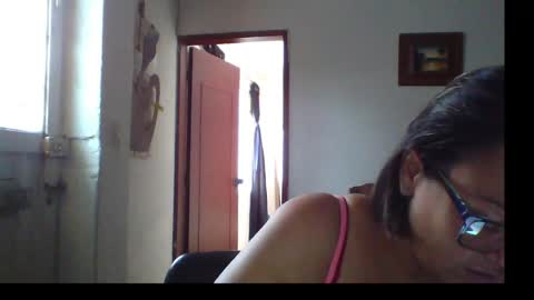 Laura online show from June 2026 02:44:02 PM