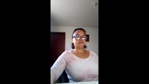 Laura online show from June 2026 12:17:01 PM