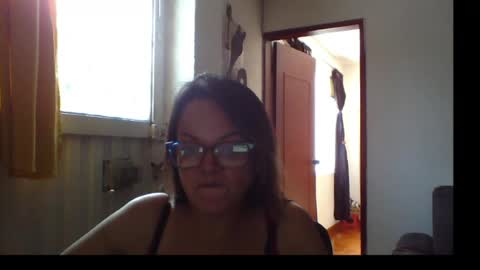 Laura online show from June 2026 06:50:01 PM