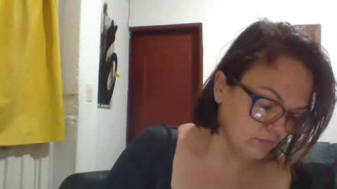 Laura online show from June 2026 09:23:01 AM