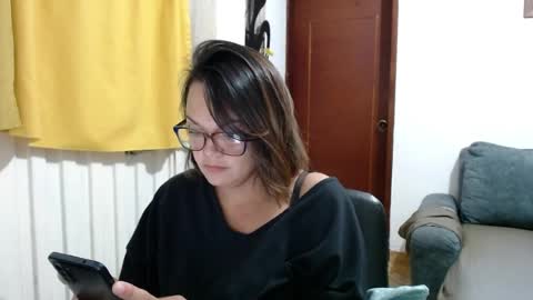 Laura online show from June 2026 12:26:01 AM