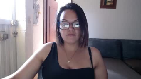 Laura online show from June 2026 08:44:01 PM