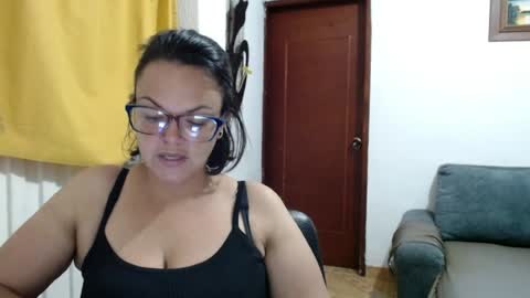 Laura online show from July 2026 11:43:02 PM