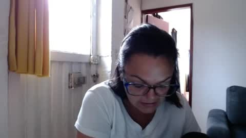 Laura online show from July 2026 02:41:01 PM