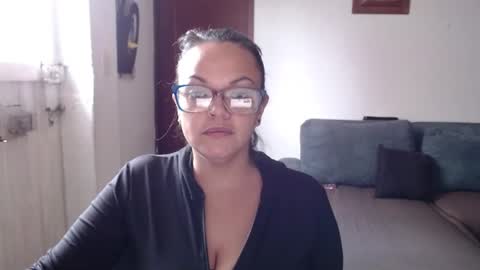 Laura online show from July 2026 02:26:02 PM