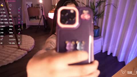 Snapshot of lau__1 chatting on October 2025 07:16:02 PM IG 1lau 1 X 1lau 1 online show from October 2025 07:16:02 PM