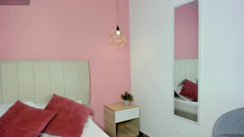 Lau online show from October 2025 02:16:01 PM