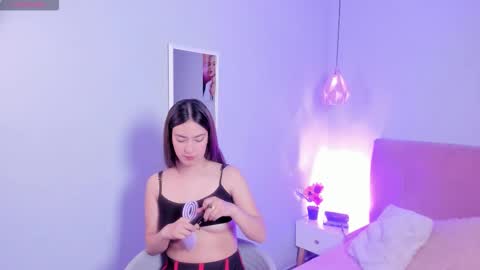 Lau online show from November 2025 01:33:02 PM