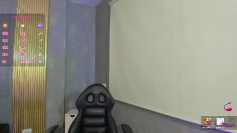 laulin_tay online show from June 2026 03:56:01 AM