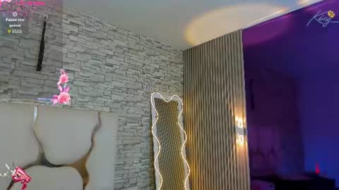 laulin_tay online show from July 2026 03:35:01 AM