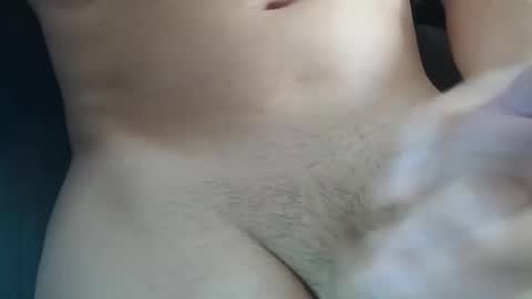 Snapshot of launeeee1 chatting on January 2025 10:05:01 PM launeeee1 online show from January 2025 10:05:01 PM