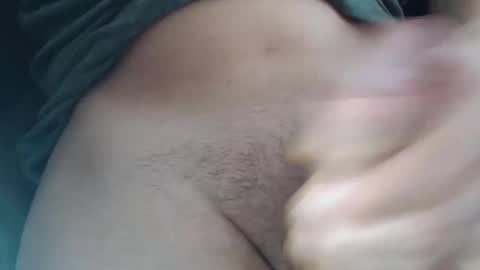 Snapshot of launeeee1 chatting on January 2025 05:10:01 PM launeeee1 online show from January 2025 05:10:01 PM