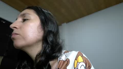 laura  online show from July 2026 12:28:01 AM