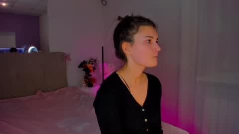 Laura online show from January 2025 10:15:02 AM