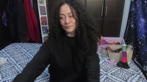 Snapshot of laura_anal_ chatting on January 2026 06:00:02 PM Wen online show from January 2026 06:00:02 PM