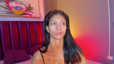 Laura online show from March 2026 12:33:02 PM
