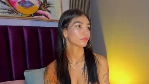 Laura online show from June 2026 12:04:01 AM