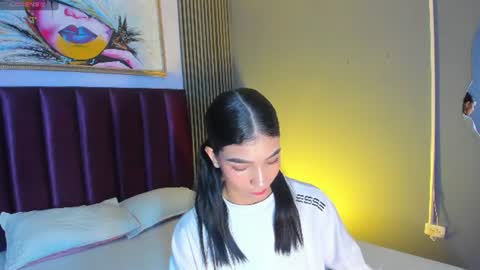 Laura online show from July 2026 12:08:01 PM