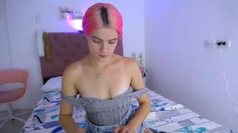 LAURA online show from February 2025 05:58:01 PM