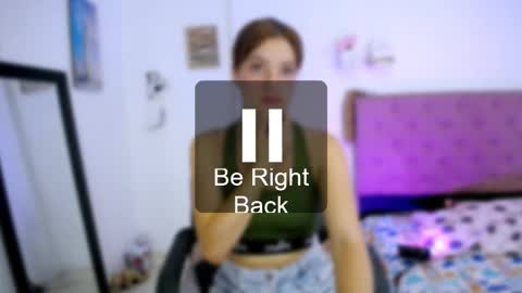 LAURA online show from November 2025 06:08:01 PM