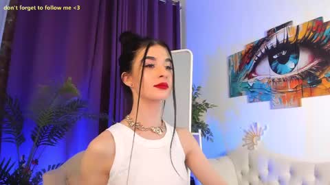 Laura online show from June 2026 02:53:01 AM