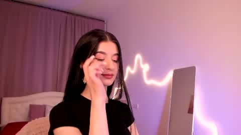 Laura online show from July 2026 08:46:01 PM