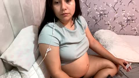 Snapshot of laura_d23 chatting on January 2025 02:37:02 AM laura online show from January 2025 02:37:02 AM