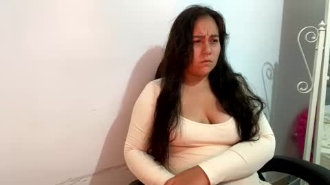 Snapshot of laura_d23 chatting on September 2025 11:08:02 PM laura online show from September 2025 11:08:02 PM