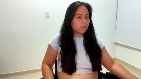 Snapshot of laura_d23 chatting on October 2025 11:57:01 PM laura online show from October 2025 11:57:01 PM