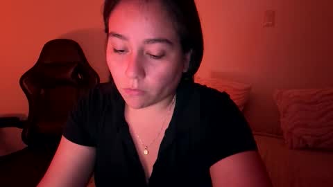 laura online show from February 2026 02:40:02 AM