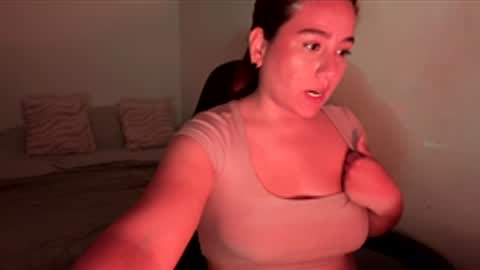 laura online show from April 2026 02:44:02 AM