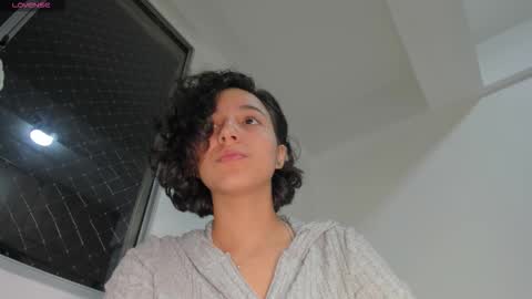 Lura online show from October 2025 12:16:02 AM