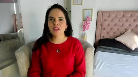 laura hotties online show from June 2026 01:36:01 PM