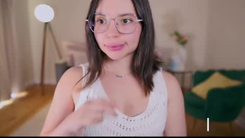 Laura Lee. online show from February 2025 02:09:02 AM