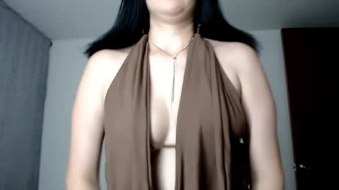 Laura online show from May 2026 12:41:01 AM