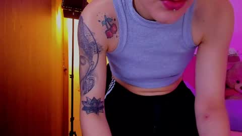 Laura Rose online show from March 2026 03:34:01 PM