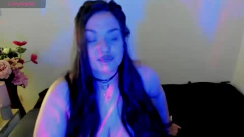Snapshot of laura_sinner chatting on May 2026 06:49:02 PM Laura online show from May 2026 06:49:02 PM